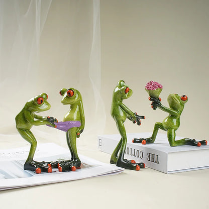 NORTHEUINS Resin Abstract Funny Frog Couple Decoration Wedding Gift Lover Figurines