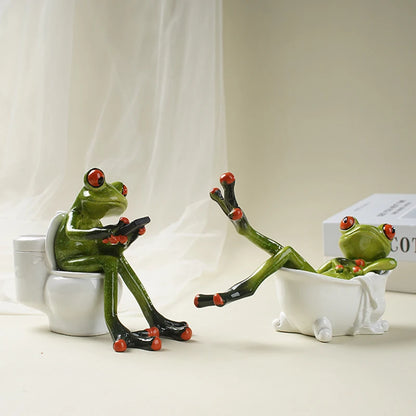 NORTHEUINS Resin Toilet Frog Bathtub Soaking Frog Figurines Cute Funny Animal Home Toilet