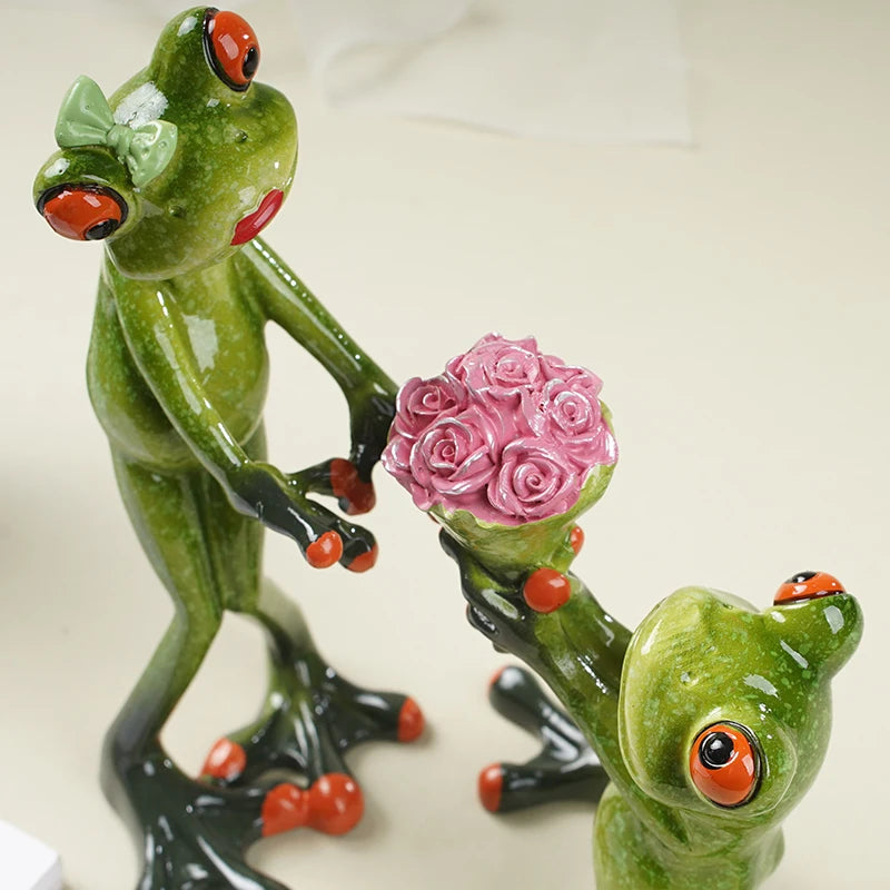 NORTHEUINS Resin Abstract Funny Frog Couple Decoration Wedding Gift Lover Figurines